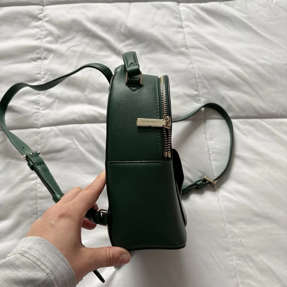 Kate Spade New York Womens Schuyler Saffiano Leather Mini Backpack Green‎ Luxury
